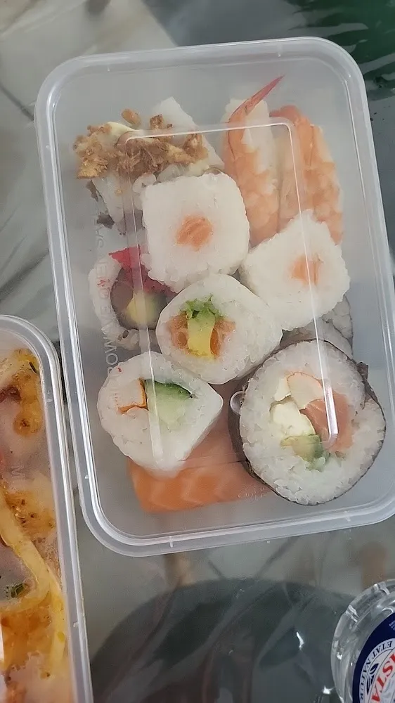 Sushi Saumon